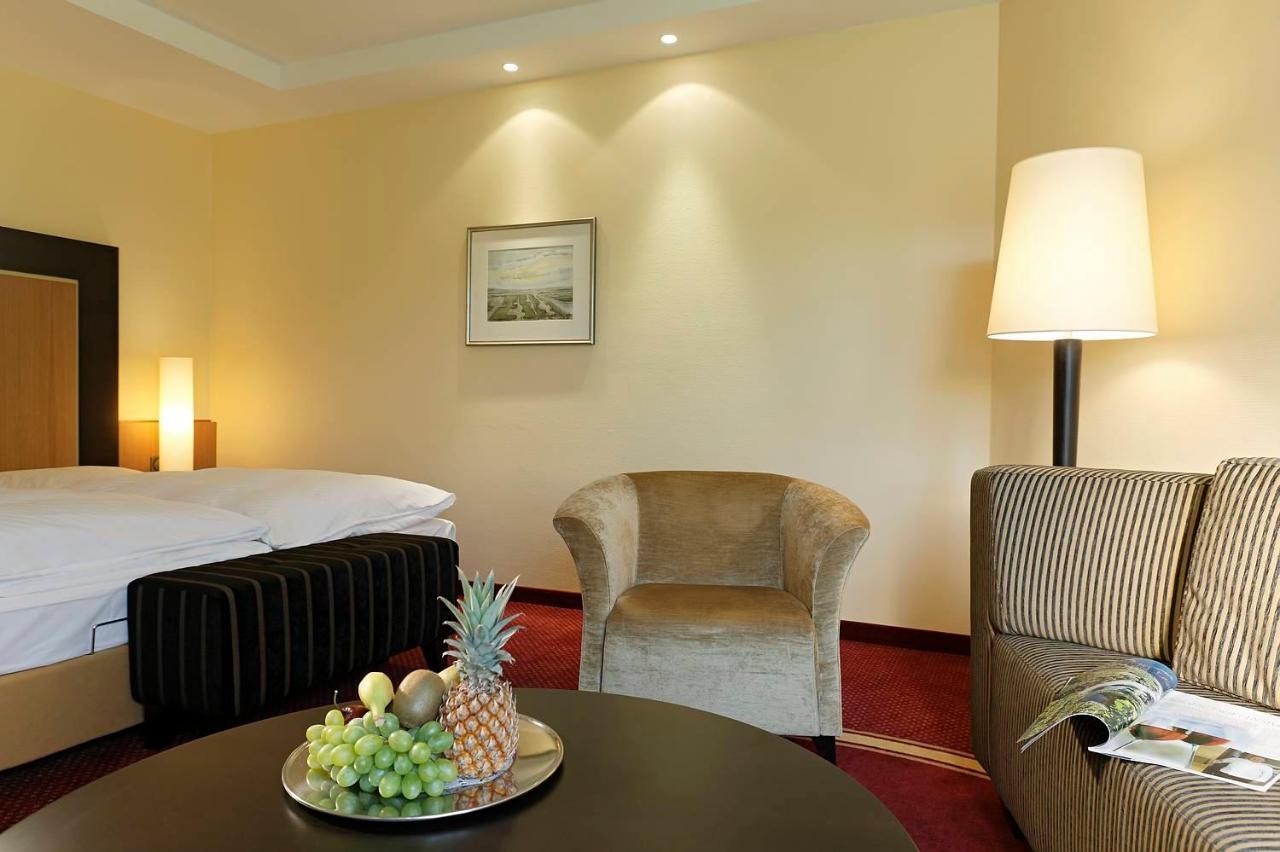 Romantik Hotel Waldschloesschen Schleswig Dış mekan fotoğraf